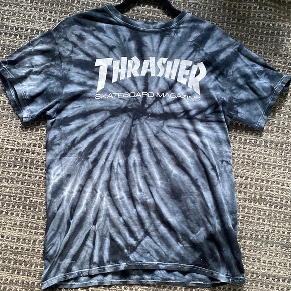 THRASHER medium tie dye t shirt - Picture 1 of 3